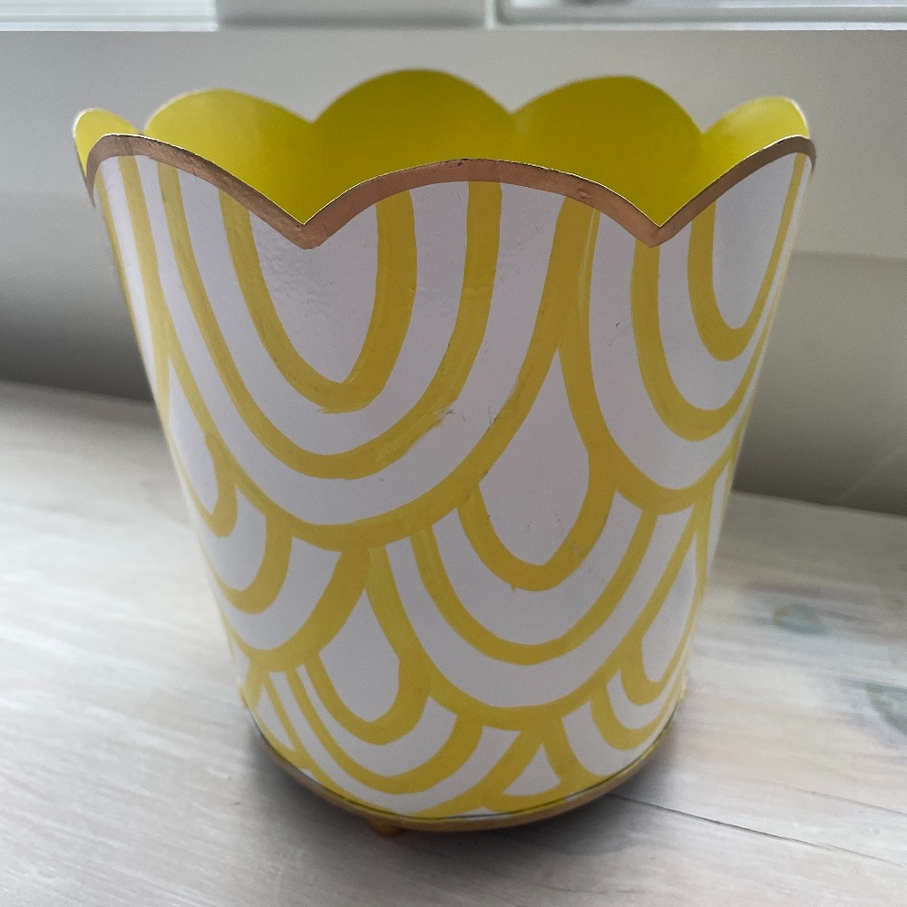 Jayes Scales Cachepot Yellow NEW
